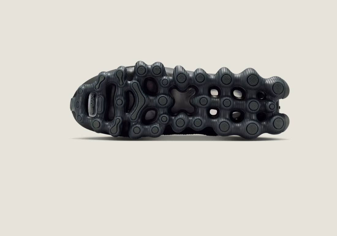 Liquid Max x Fragment Black