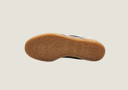 Gazelle Indoor Bad Bunny Benito