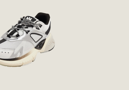 MA Runner Black / White / Silver Low Top Sneakers