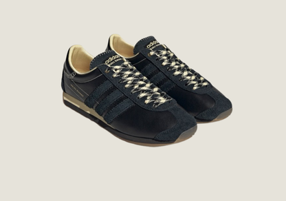 Bonner x Country OG Core Black / Easy Yellow