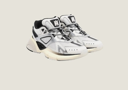 MA Runner Black / White / Silver Low Top Sneakers