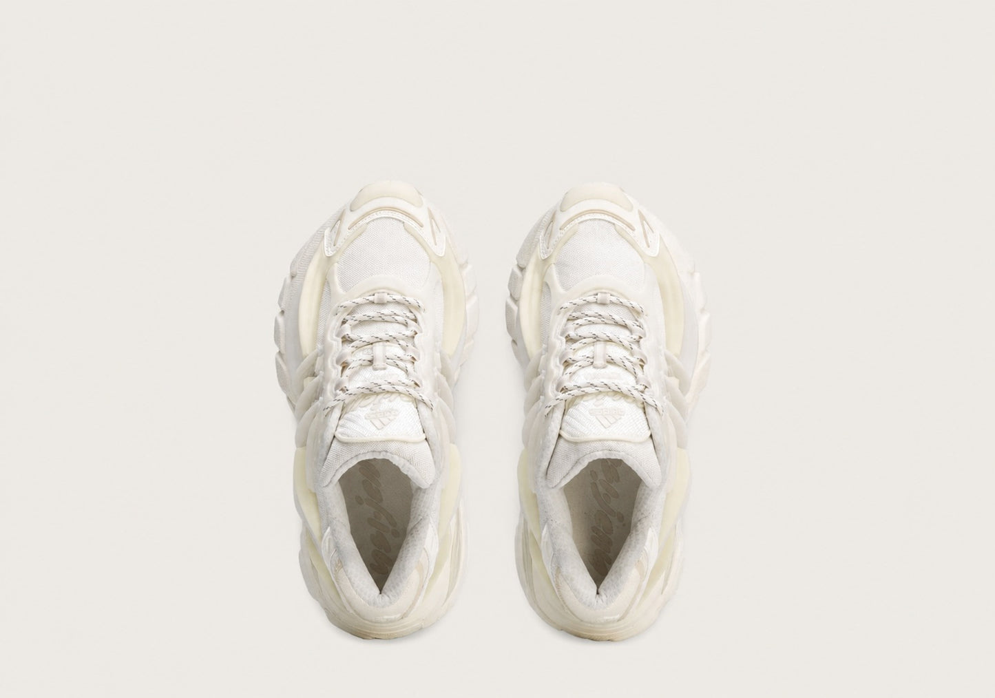 VIRGINIA Jellyfish Wave Pro Trainers White / Cream