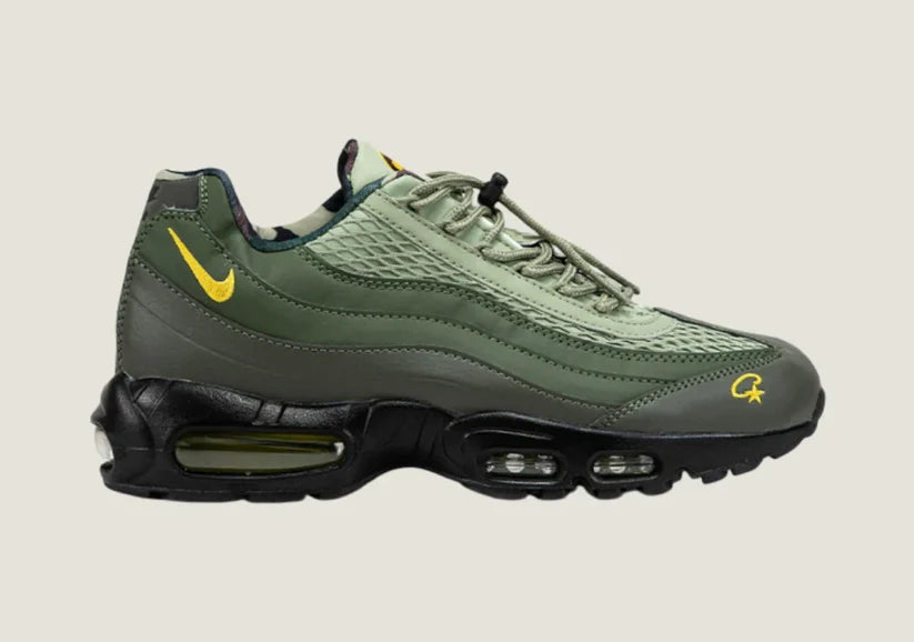 Air Max 95 x UNDEFEATED Olive