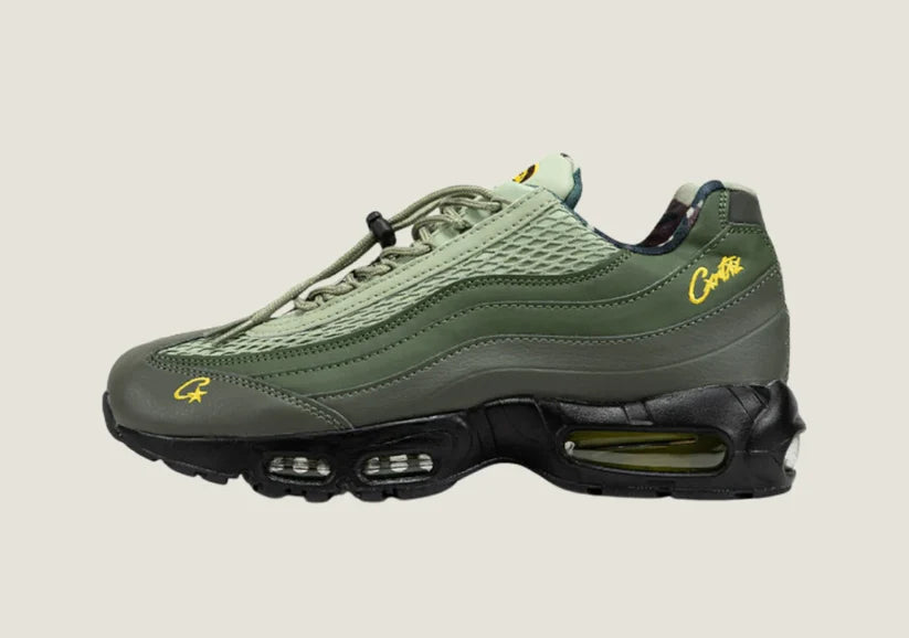 Air Max 95 x UNDEFEATED Olive